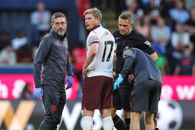 De Bruyne, lesionado en el Burnley-Manchester City (Foto: Cordon Press).