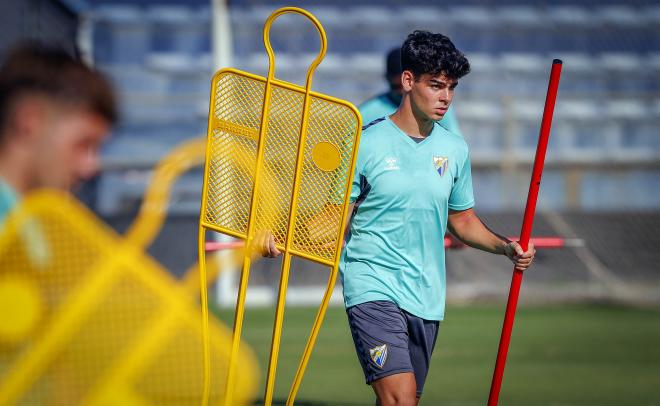 Andrés Caro, en un entrenamiento de pretemporada. (Foto: MCF)