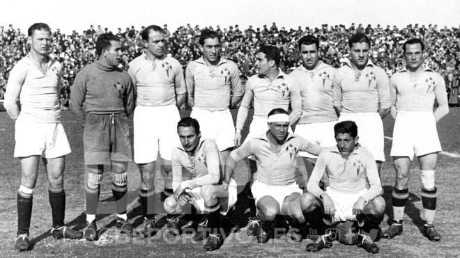 Once del Celta de Vigo en un amistoso en el parque de Riazor en 1943 (Foto: archivo Dépor)