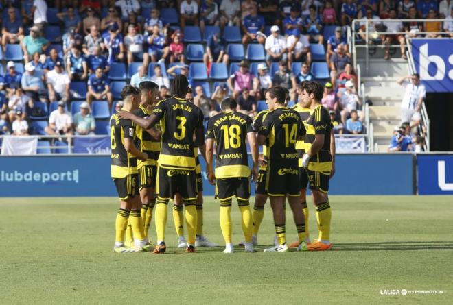 Los jugadores del Real Zaragoza, en Tenerife (Foto: LaLiga).