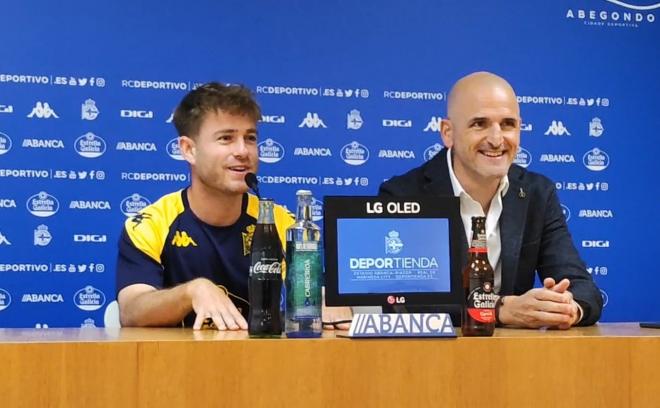 Berto Cayarga, junto a Fernando Soriano durante su presentación con el Dépor (Foto: RCD).