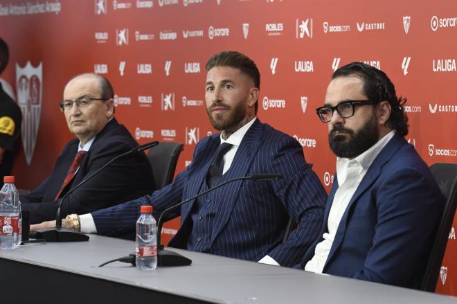Sergio Ramos, en su presentación con el Sevilla (Foto: Kiko Hurtado)