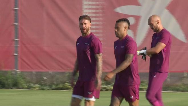 Sergio Ramos y Mariano, inseparables en el entrenamiento del Sevilla