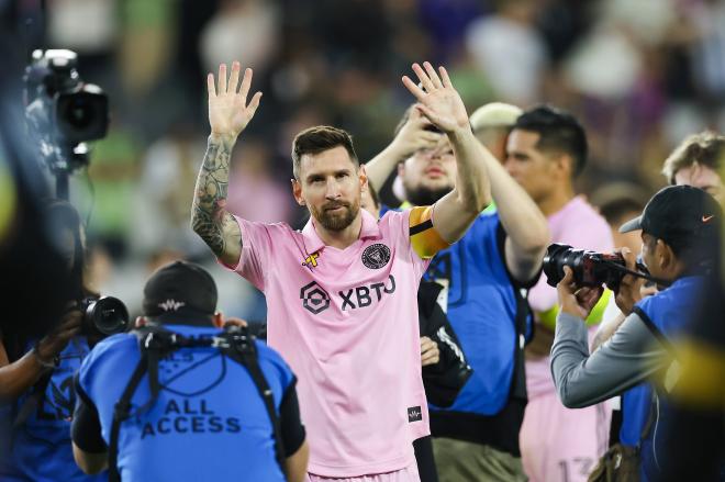 Messi saludando tras un partido con el Inter Miami (Foto: Cordon Press).