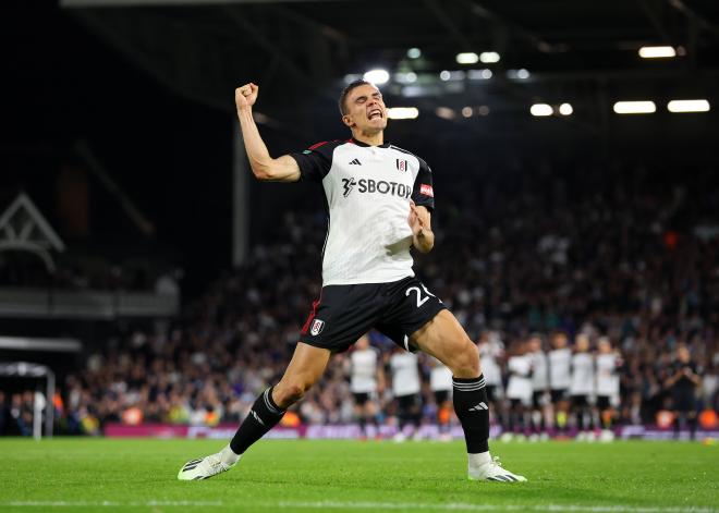 Joao Palhinha celebra un gol con el Fulham (FOTO: Cordón Press).