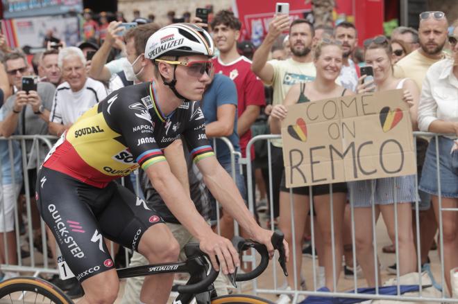 Remco Evenepoel, en una etapa de La Vuelta a España (Foto: EFE).
