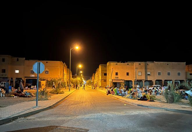 Ciudadanos marroquíes en las calles (foto: Cordón Press).
