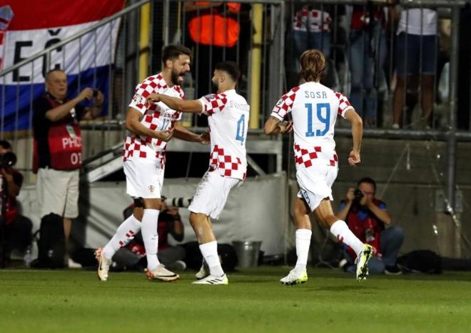 Croacia en la victoria frente a Letonia. Fuente: EFE.