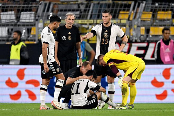 Ilkay Gündogan y su lesión en el Alemania-Francia (Foto: Cordon Press).