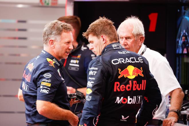 Red Bull, sufriendo en el GP de Singapur (Foto: Cordon Press).