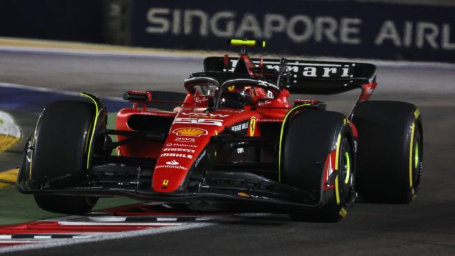 Carlos Sainz, en el GP de Singapur (Foto: Cordon Press).