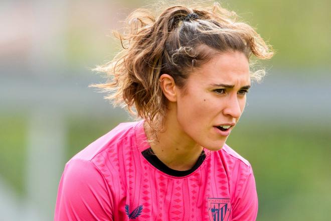 Nahikari García trabaja a tope en Lezama con el equipo femenino (Foto: Athletic Club).