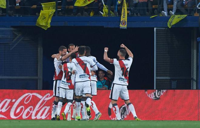 Jugadores del Rayo celebran un gol durante un partido de LaLiga contra el Villarreal. Foto: Cordon Press.