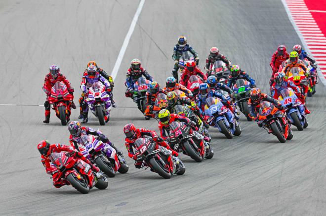 Los pilotos de MotoGP, en el GP de San Marino (Foto: Cordon Press).
