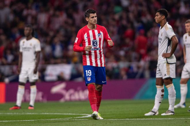 Álvaro Morata celebra su gol en el Atlético-Real Madrid (Foto: Cordon Press).