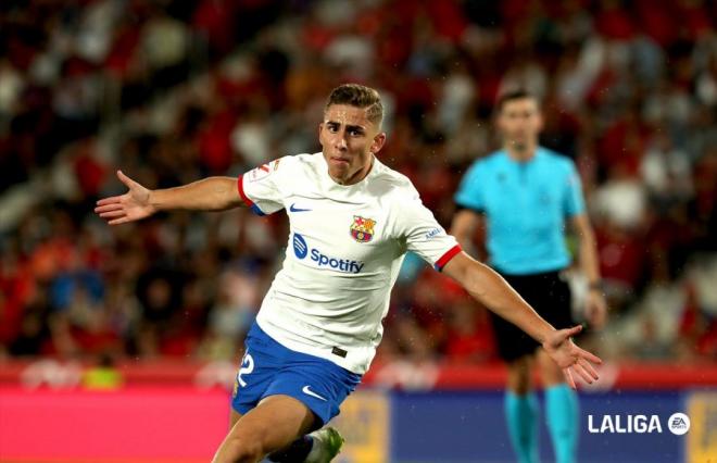 Fermín López celebra su gol en el Mallorca-Barcelona (Foto: LALIGA).