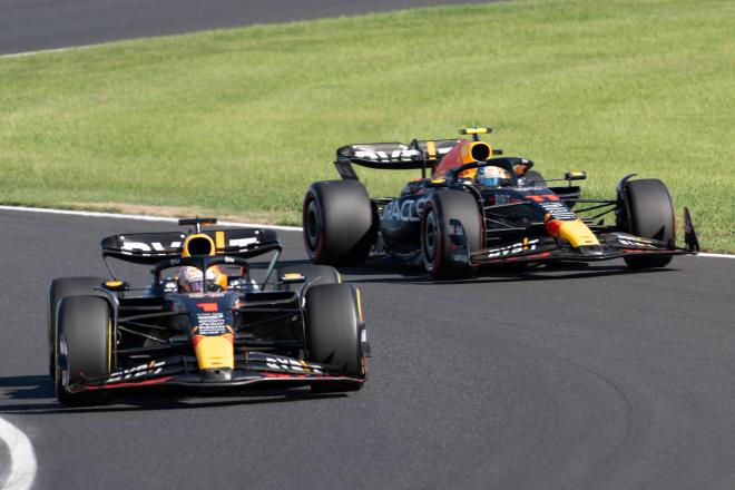Max Vestappen y Sergio Pérez, en el GP de Japón (Cordon Press).