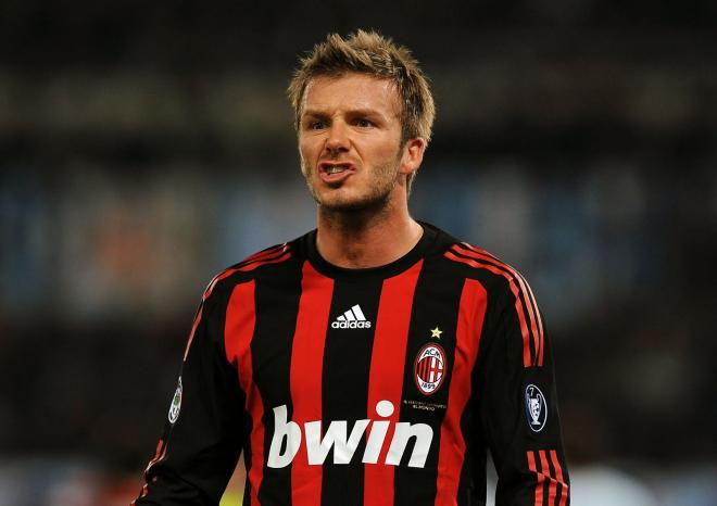 David Beckham en su cesión al Milán.
