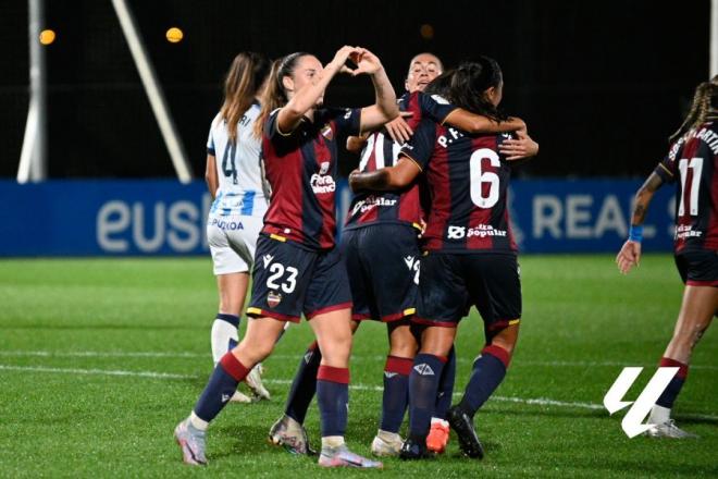 Érika González marca su primer gol de la temporada. (Foto: LaLiga)