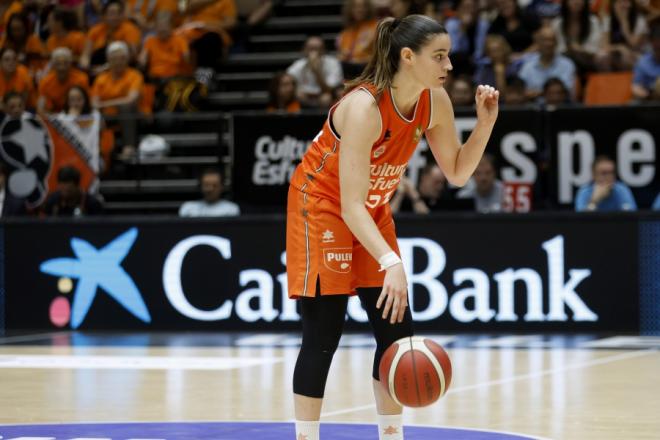 Valencia Basket Femenino cierra la semana frenética de tour en Las Palmas