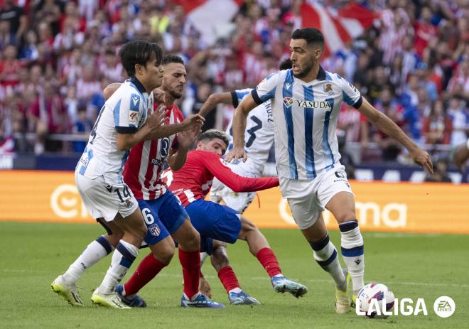 Mikel Merino en un partido con la Real Sociedad la pasada temporada (Foto: LALIGA).