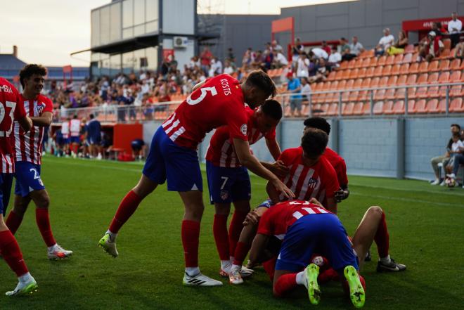 Celebtación del Atlético B tras un gol al San Fernando (Foto: ATM).