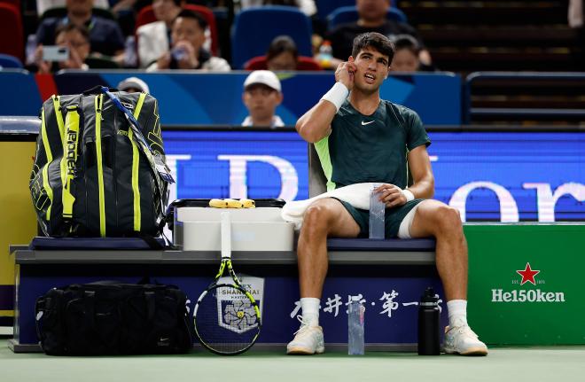 Carlos Alcaraz, durante el torneo de Shanghái (Foto: Cordon Press).