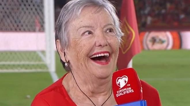 María Galiana, recordando el Brasil-Escocia del Mundial 82. (TVE)