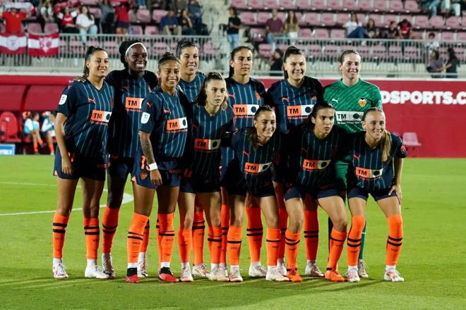 E once titular del VCF Femenino en la última victoria en la Liga F (Foto: Valencia CF)