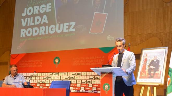 El discurso de Jorge Vilda con la selección femenina marroquí.