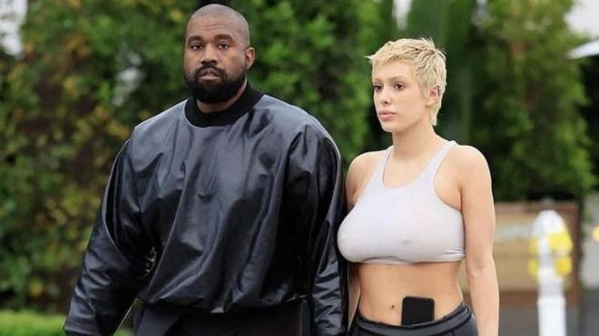 Kanye West y Bianca Censori (@kanyewgst)