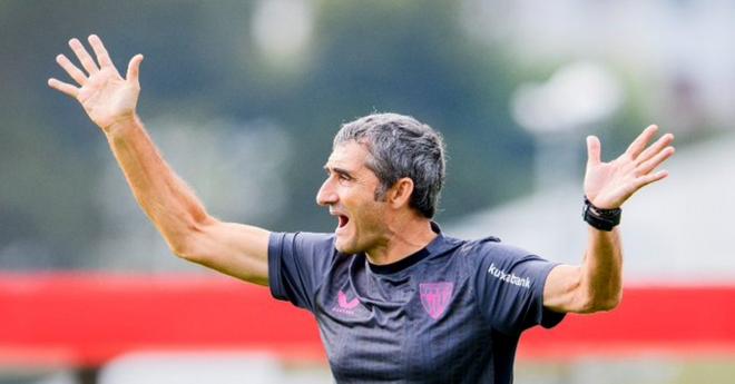 Un expresivo Ernesto Valverde en Lezama (Foto: Athletic Club).