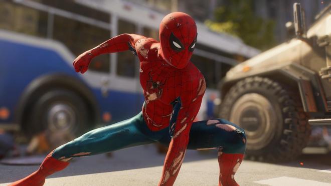 Los trajes de Marvel's Spider-Man 2 salidos de las películas del hombre araña