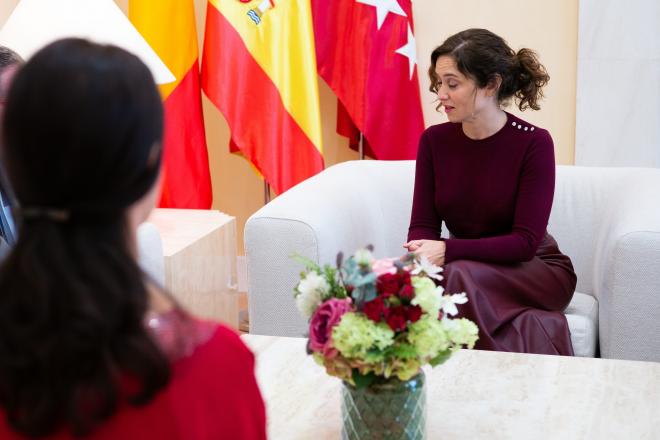 Isabel Díaz Ayuso en una reunión con el Presidente de la Región de Bruselas, Rudi Vervoort, en l