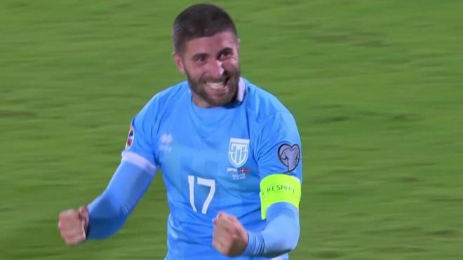 Alessandro Golinucci celebra el gol con San Marino (Foto: Cuenta Twitter San Marino Team)