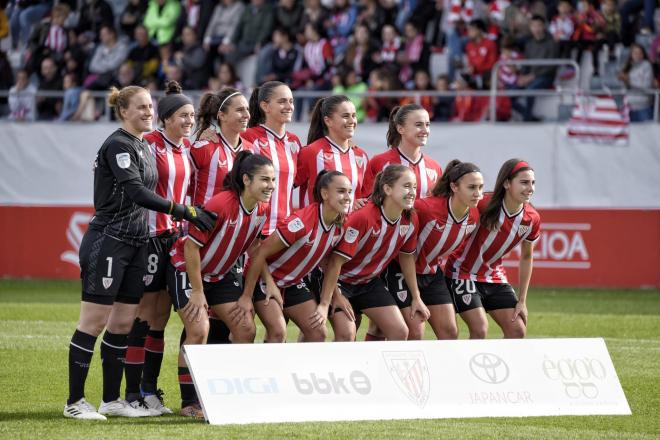 El once en el derbi femenino Athletic Club-Real Sociedad jugado en Lezama (Foto: Giovani Batista).