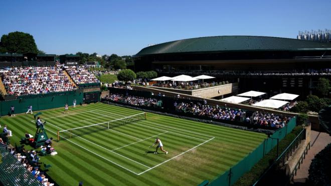 Un partido de tenis femenino en el último Wimbledon 2023 (Cordon Press)