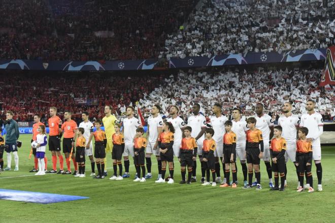 Imagen previa al Sevilla-Arsenal (Foto: Kiko Hurtado).