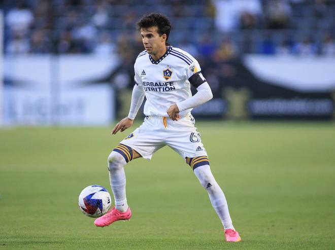 Riqui Puig, en un partido de Los Ángeles Galaxy (FOTO: Cordón Press).