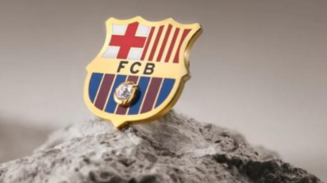 La solución del Barcelona para sus problemas de liquidez: vende diamantes del césped del Camp Nou.