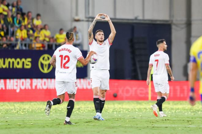 Ocampos, celebrando su gol en Cádiz (Foto: Cristo García)