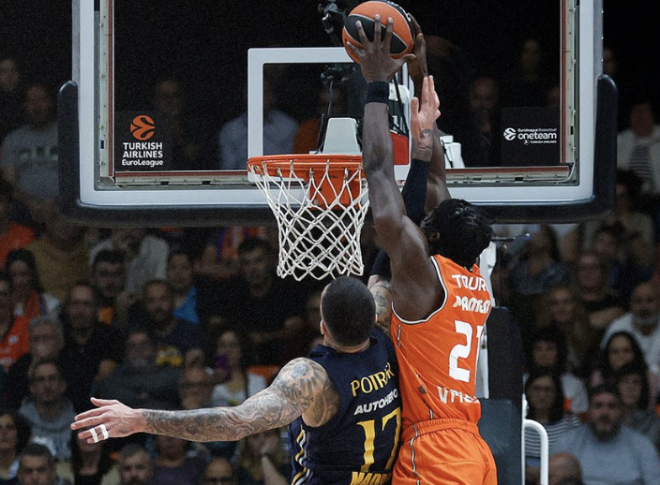 El Valencia Basket no puede con el campeón de Euroliga y cae con orgullo en la fonteta (73-76)