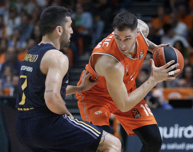El Valencia Basket no puede con el campeón de Euroliga y cae con orgullo en la fonteta (72-74)