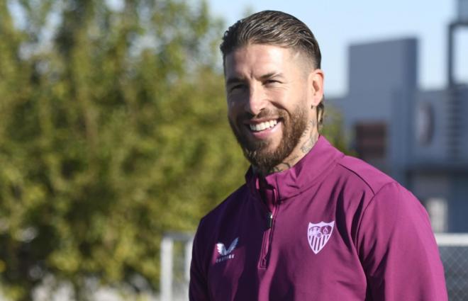 Sergio Ramos en un entrenamiento del Sevilla (Foto: Kiko Hurtado).
