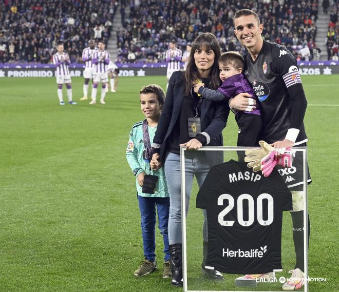 Homenaje a Jordi Masip por sus 200 partidos con el Real Valladolid.