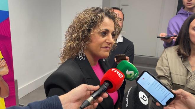 Beatriz Álvarez, presidenta de la Liga F, durante un acto.