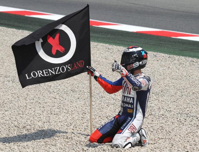Jorge Lorenzo, tras ganar el GP de Montmeló en 2010 (Foto: Cordon Press).