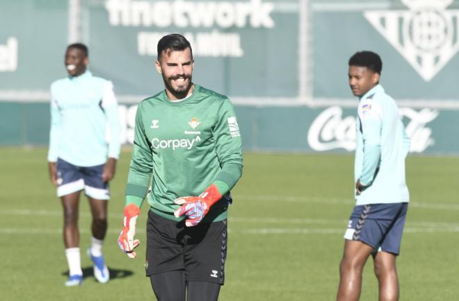 Guilherme, entrenando con el primer equipo (Foto: Kiko Hurtado)