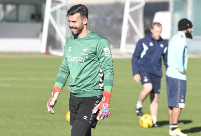 Guilherme, entrenando con el primer equipo (Foto: Kiko Hurtado)