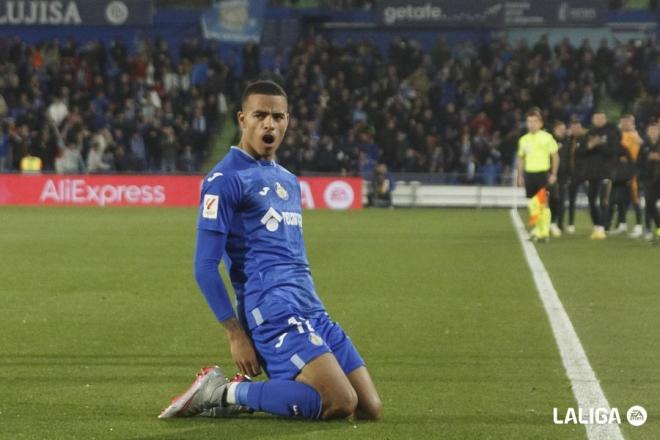 Mason Greenwood celebra su gol en el Getafe-Almería (Foto: LALIGA).